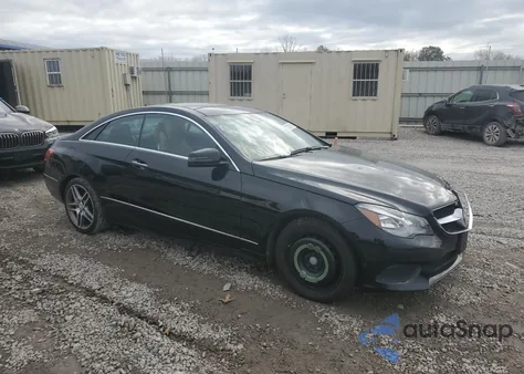 2014 Mercedes-Benz E 350 из США, поврежденный, VIN WDDKJ5KB7EF277188